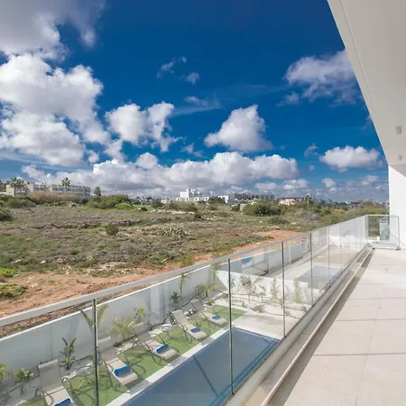Olivine 3 Bedroom Vila *